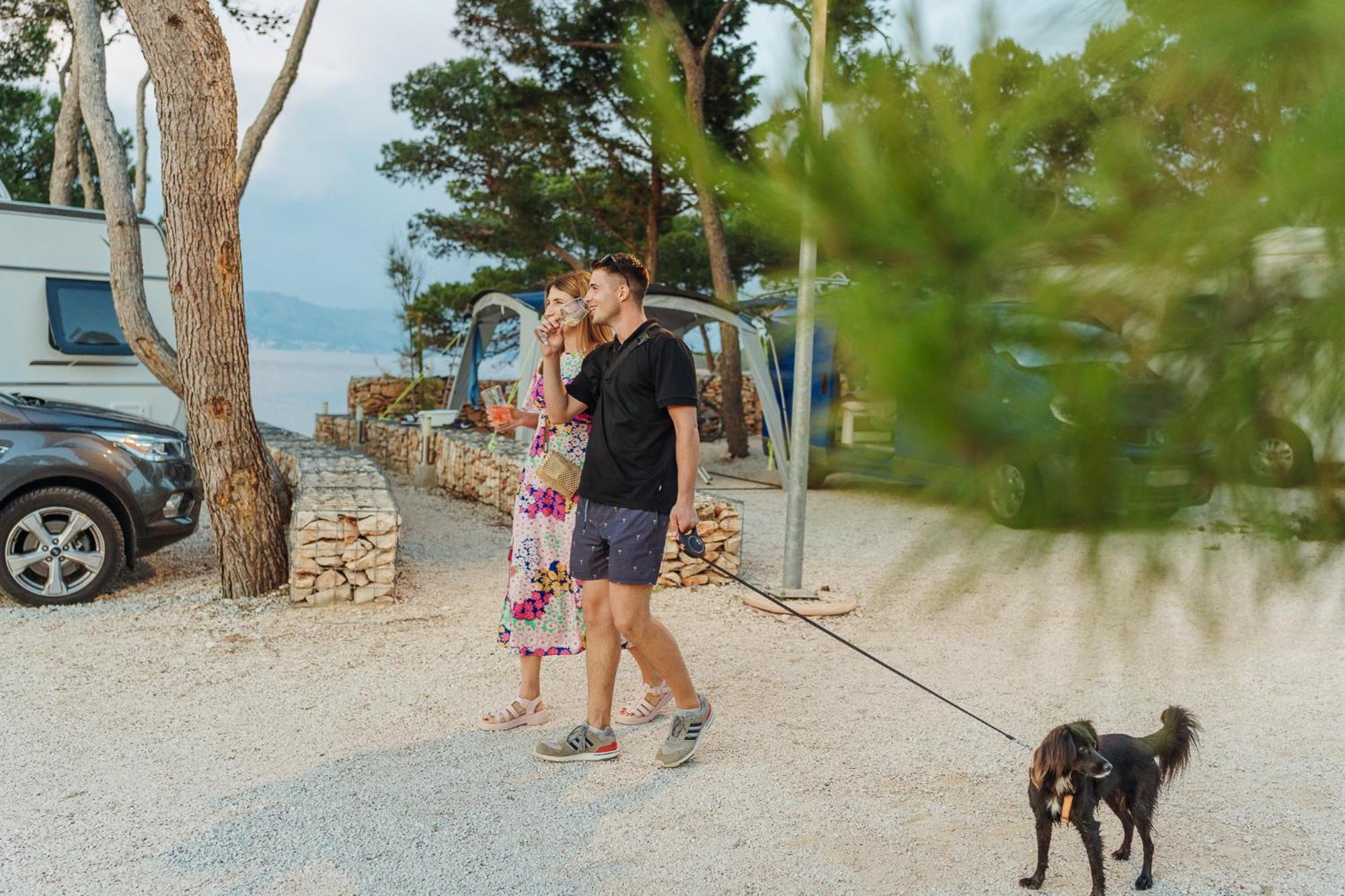 Boutique Camping Bunja Supetar Dış mekan fotoğraf